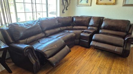 Sectional couch
