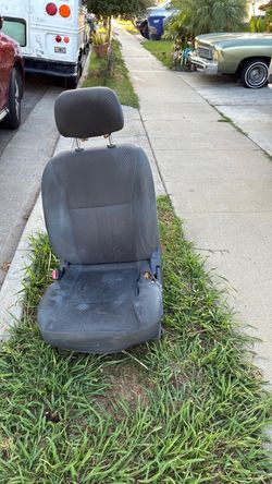 #seat driver #nissan xterra -#04 #  Gray Cloth with Headrest