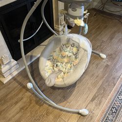 Fisher-Price Snugapuppy Swing