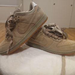 Nike SB Dunk Low Pro B