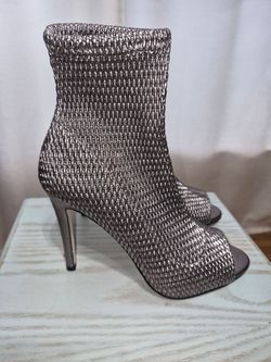 BCBGMAXAZRIA Metallic Peep Toe Ankle Boots Stiletto Heels 8.5