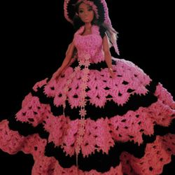 crochet barbie clothes (Barbie Included)