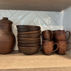 Ukrainian Decorative Dinnerware 