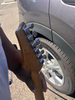 Electric Guitar Headstock