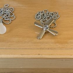 Ceiling Fan. Light And Fan Pull Chains.