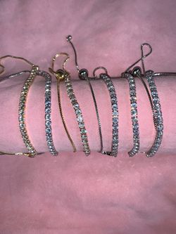 Tennis bracelet adjustable