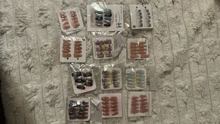 Press on nails