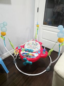 Baby Einstein Activity Center Jumper, Jumperoo.