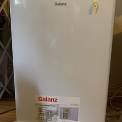 Galanz upright Freezer GL31FEE