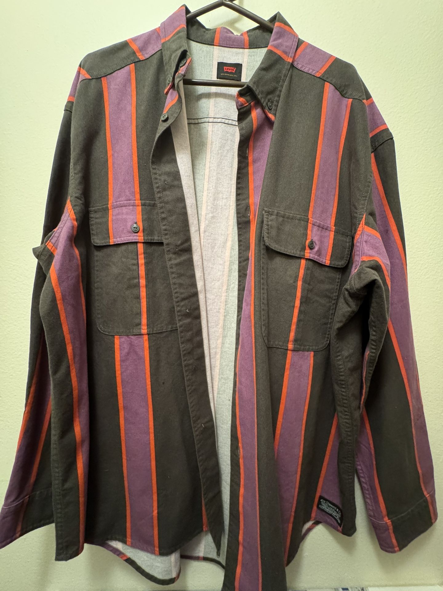 Levi’s Button Up New No Tags Size Large Men