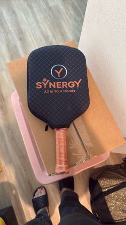 Pickle Ball Paddle