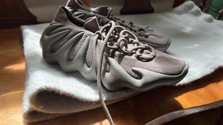 Yeezy 450 Adidas.