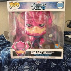 “fantastic four “ galactus and mini silver surfer funko pop (809 )