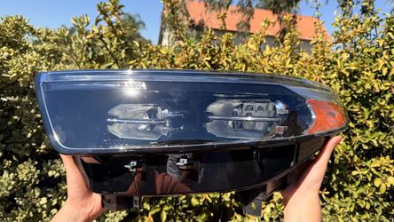NEW OEM FORD EXPLORER LEFT DRIVER SIDE LED HEADLIGHT — PART #44ZH-2445-A