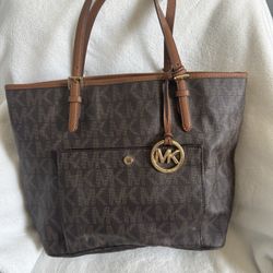 MK Purse