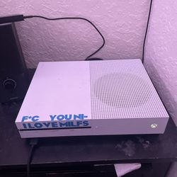 Xbox One S 