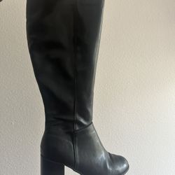 Black Boots