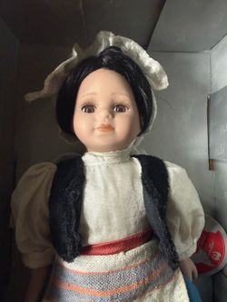 NIB Petite Porcelains~Dolls of the World Collection 'Greece' By Barbara Lee