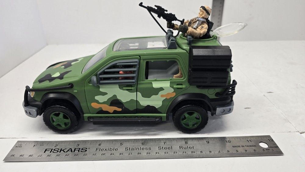 Rare Jurassic World Legacy Collection Mercedes Benz Lost World Jurassic Park kids Toy Dinosaur 🦕
