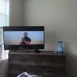 53" Hisense TV Good Condition