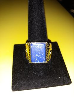 Beautiful Lapis mans ring