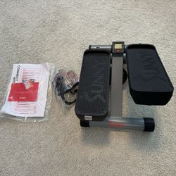 Sunny Mini Stepper With Exercise Bands