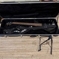 Ibanez Go Soundgear Bass Guitar, Hard Case And Amplifier