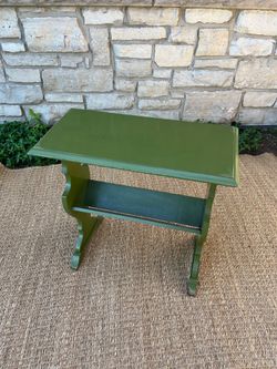 Green vintage cottage table