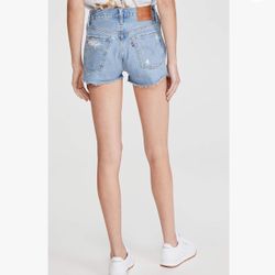 Levi’s Shorts Brand New Size 28 Small Brand New 