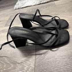 ASOS Black Kitten Heel 