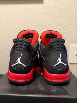 Air Jordan 4 Red Thunder Sneakers