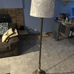 Antique Lamp Stand With Shade