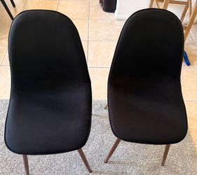 2 chairs