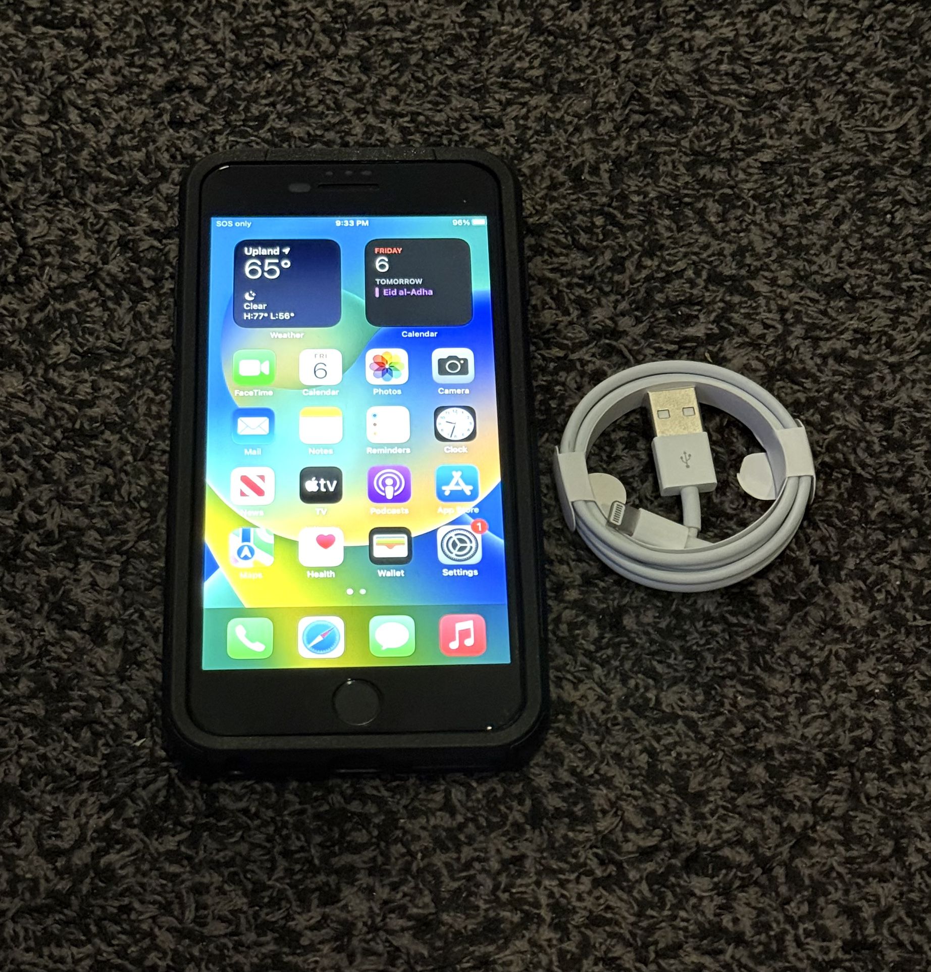 Unlocked iPhone 8 Plus 64 GB (T-Mobile, AT&T, etc)