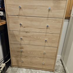 5 Drawer Dresser