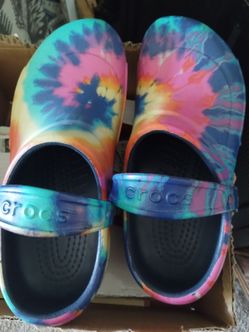 Crocks men 10 women 12w