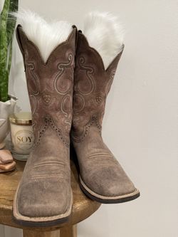 Ariat Woman’s Boots 7.5