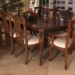 Mahogany Wood Dining Table W/ 8 Chairs