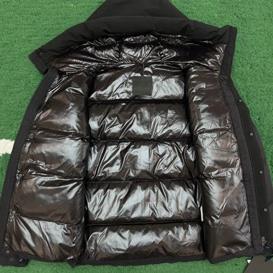 Moncler Puffer Jacket New