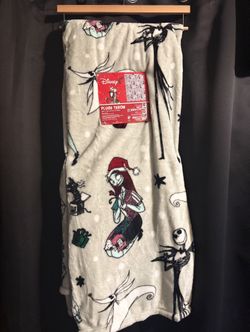 Disney Nightmare Before Christmas Holiday Plush Throw Blanket 50"x70" New NWT