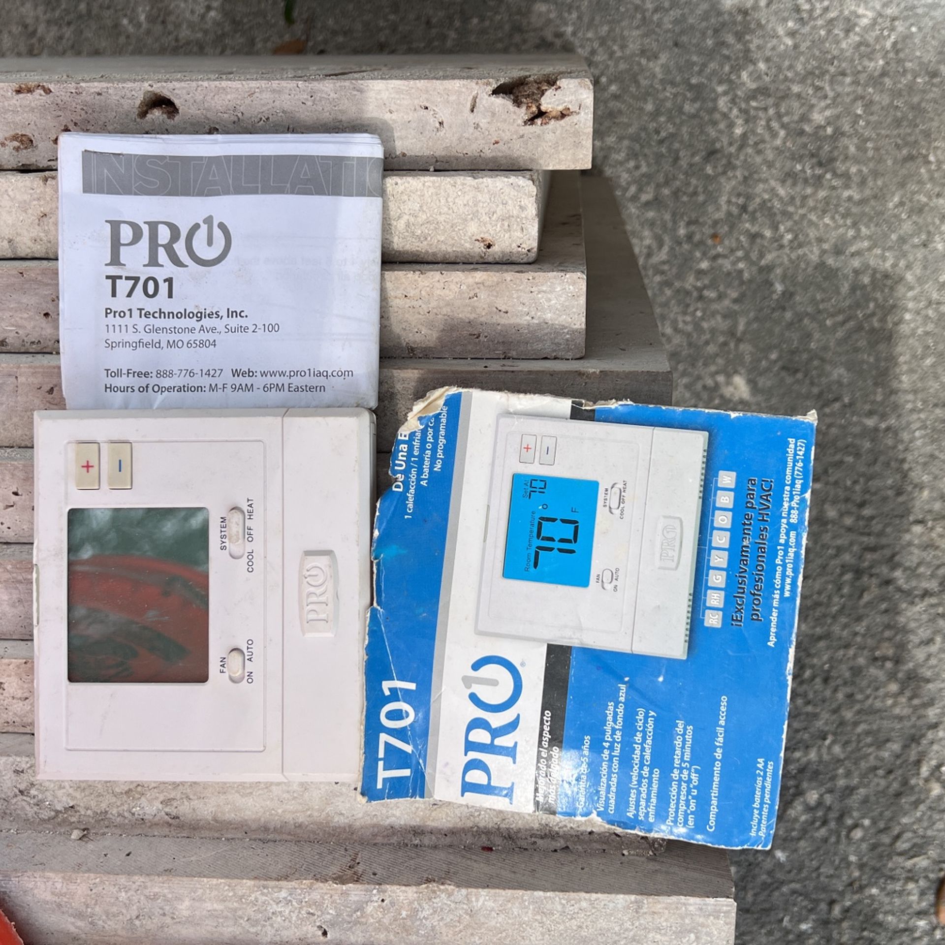 Thermostat Pro T-701