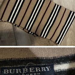 Burberry Scarf 