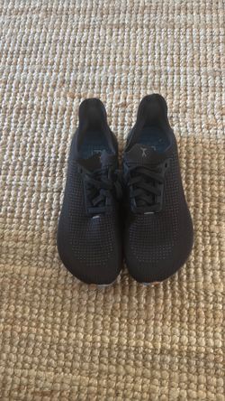 Tenis shoes.