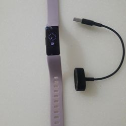 Fitbit Inspire HR Fitness Tracker Watch  Great  Condition Working Fine