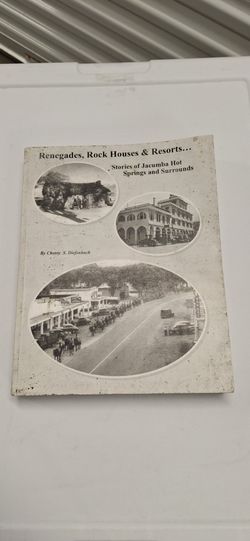 RENEGADES  ROCK  HOUSES  AND  RESORTS  BOOK  Cherry Diefenbach