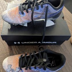 Under Armour Kids/Boys Blur Select Gamebreaker MC Football Cleats