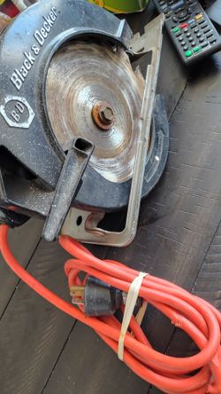 Black & Decker Saw circular