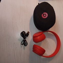 Solo3 Wireless beats headphones