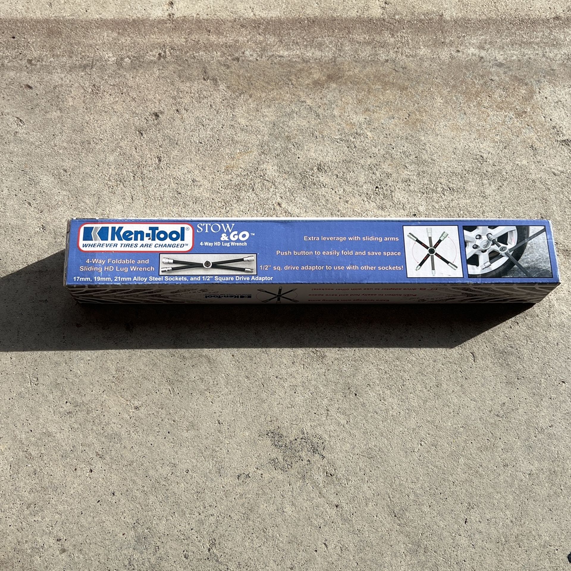 4 Way Foldable Lug Wrench