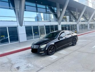 Mercedes-Benz C300